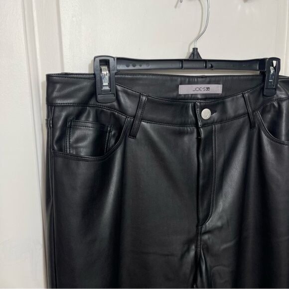 New Joe's Mid Rise Black Faux Leather Cropped Bootcut Jeans Size 32 - Picture 6 of 10